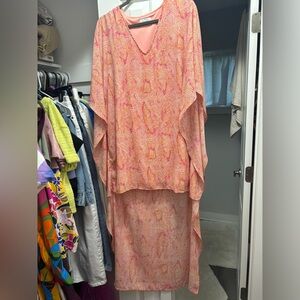 Adrienne high low dress 💖